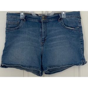 Levi’s Size 16 Jean Shorts